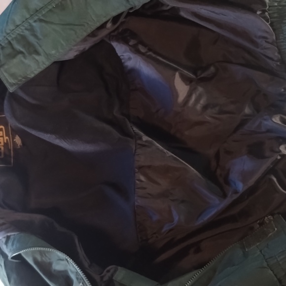 Men's Jacket made by Cobra Size:L  Color: Dark Green, Concealed Hood, pockets - Picture 7 of 13